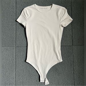 A&F crew neck bodysuit